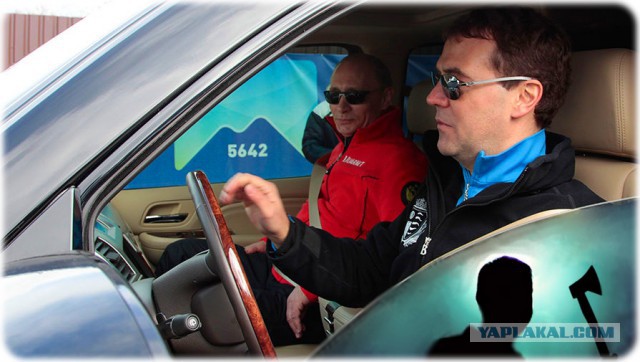 Медведев рулит