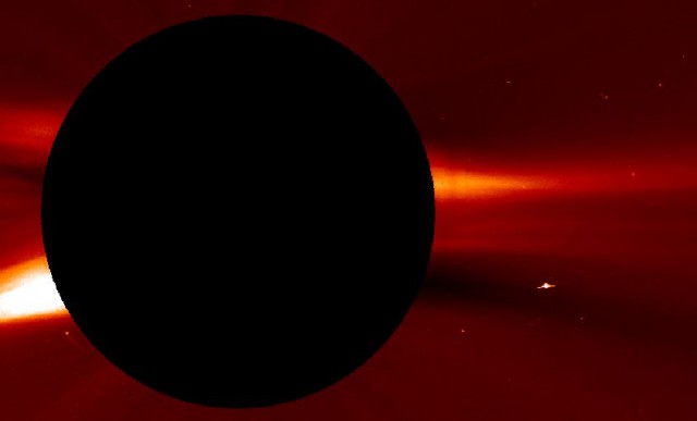 9 июля около Солнца велась небольшая Космическая Война