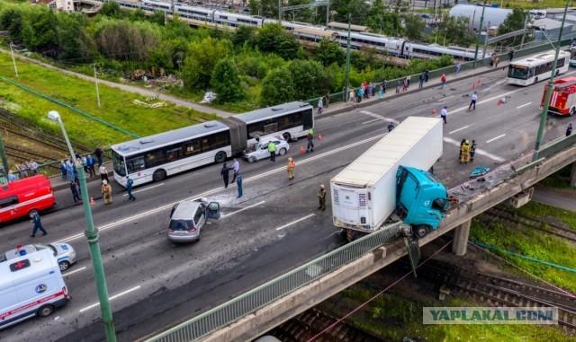 Сам купил, сам восстановил, сам разбил.... и человека убил. Такой вот итог!