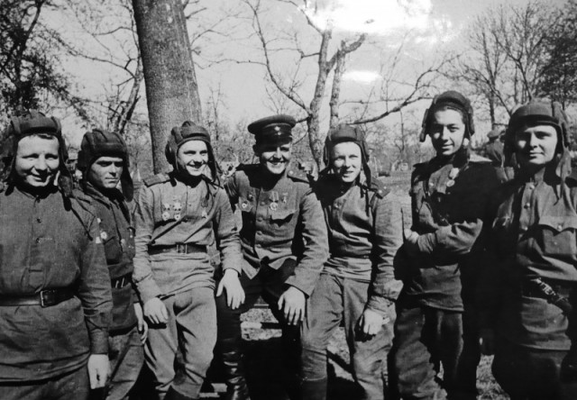 80 лет "Золотой Звезде" героя.