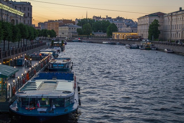 Москва-Питер, взгляд провинциала