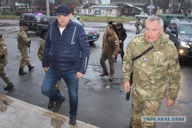 Состояние Дмитрия Рогозина ухудшается, его ранение оказалось тяжелее, чем показалось изначально