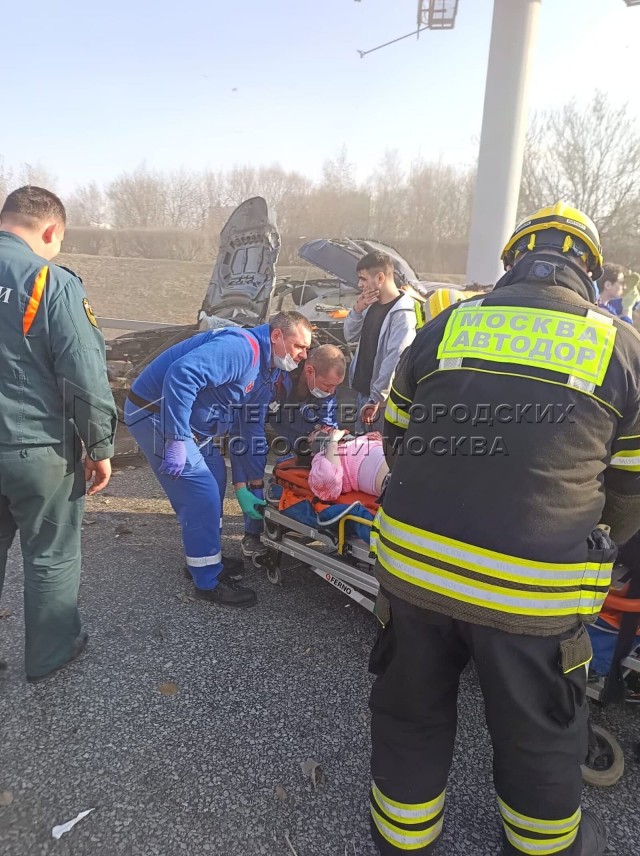 Долихачился, машина в тотал, сам в больничку.