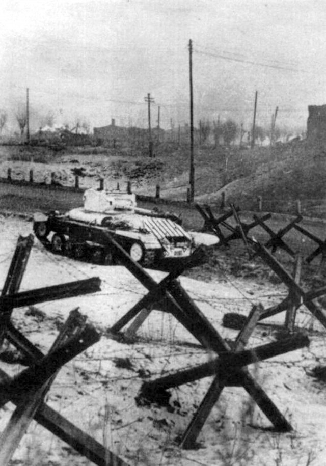 1941   Английские танки под Москвой