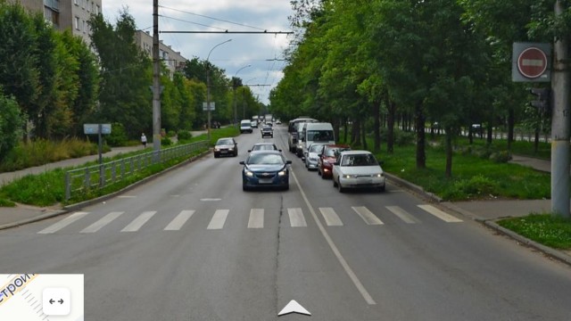 Очень упёртый адепт секты "помеха справа"