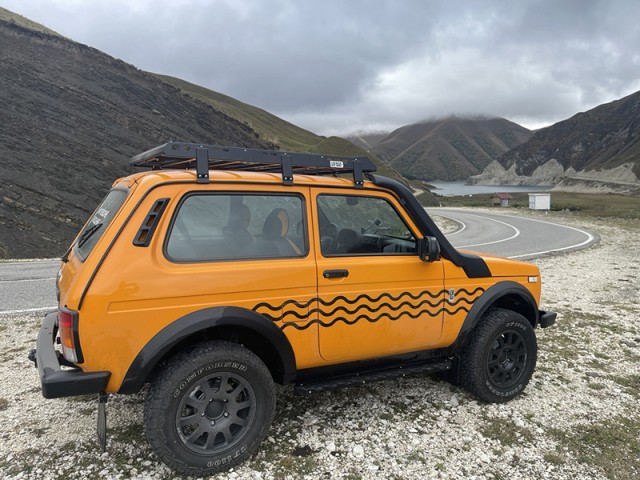 Новейшая Lada Niva Sport в спец. версии Silk Way будет стоить 2,5 млн. рублей