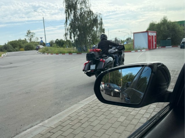 Мотобыдло около М4