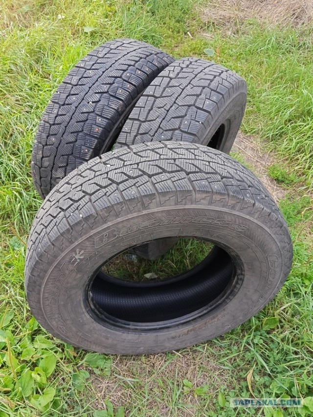 Резина 225/70 R15C