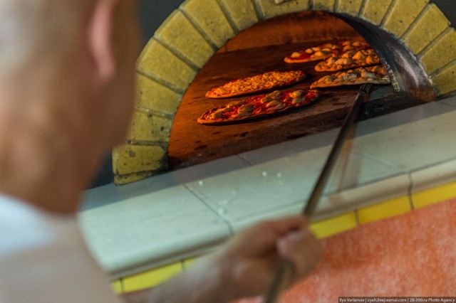 Как надо делать настоящую пиццу