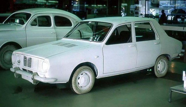 Игра на ЯПе: Угадай АВТО-9
