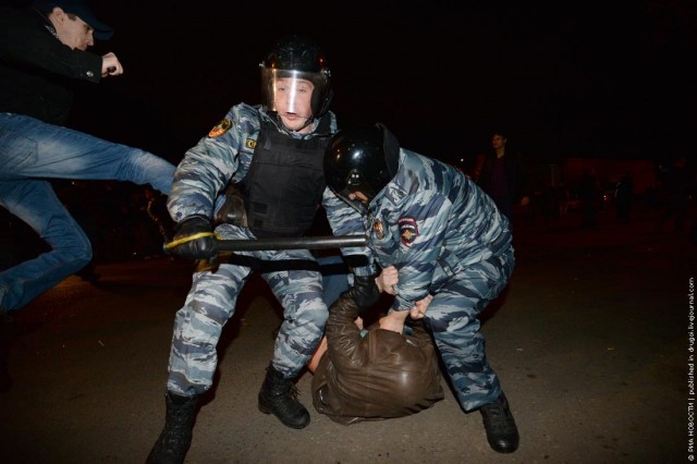 В Челябинске сняли видео о том, как вести себя с полицейскими