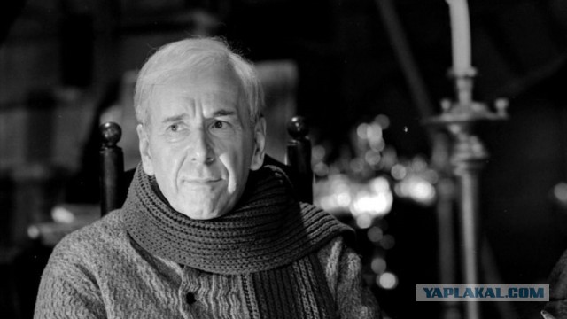 Тебе бы не картины, начальник, тебе бы книжки писать!