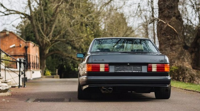 45 лет Mercedes-Benz W126