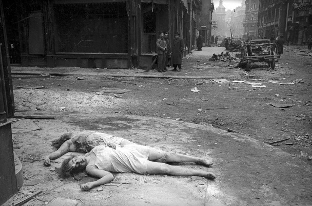 Фотограф Евгений Халдей