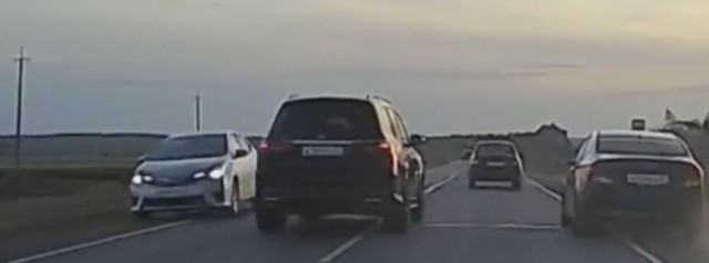 Разбежались все