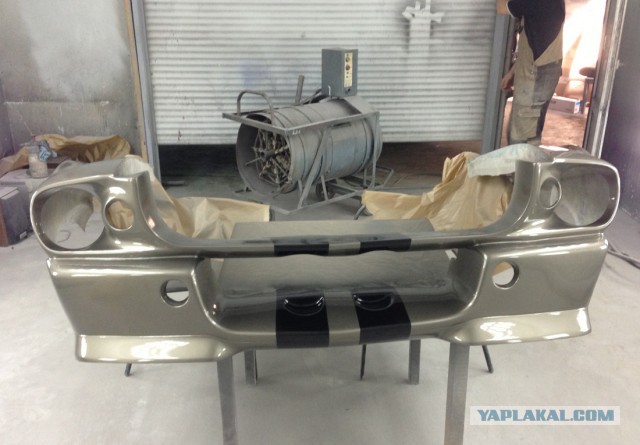 Форд Мустанг в виде дивана