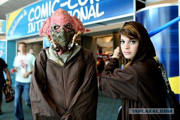 Косплеи на Comicon 2011