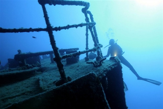 10 самых ценных кладов, поднятых с морского дна