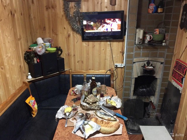 Берлога холостяка в гаражах Нового Уренгоя