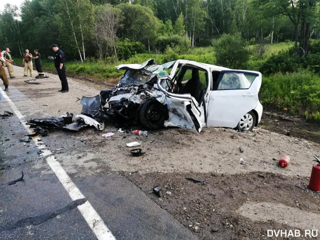 Пять человек погибли в автокатастрофе на трассе Хабаровск - Владивосток
