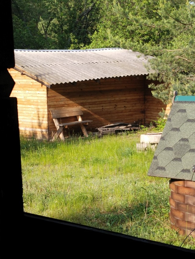 Дама в 40 лет недоумевает — почти никто подходит знакомиться кроме 20-летних мальчиков