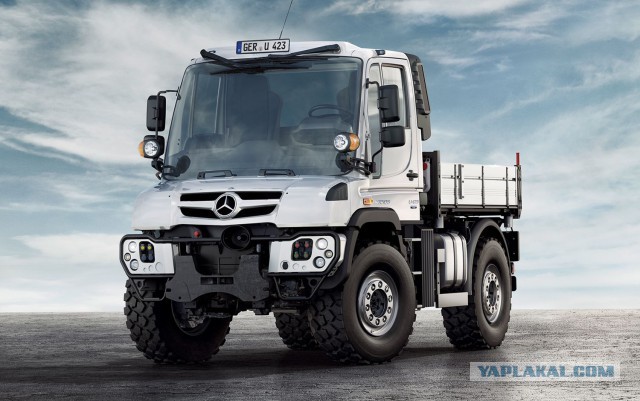 Mercedes Unimog