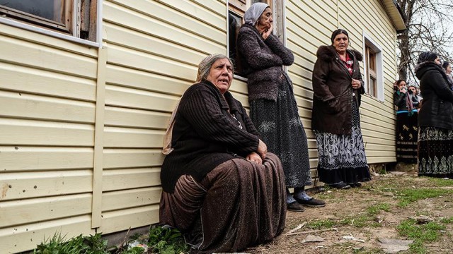Правозащитники предложили легализовать занимаемые цыганами дома