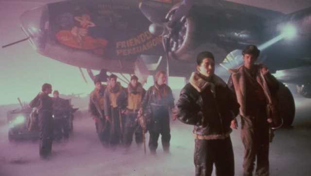 Авро Ланкастер - самый лучший и самым массовый тяжелый бомбардировщик Великобритании