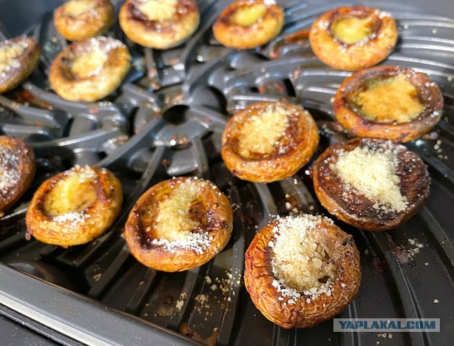 Кто чем на кухне орудует?