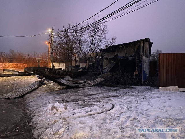 В Раменском какие-то зумеры сожгли кафе для мигрантов
