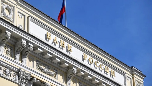 Россияне слезают с кредитной иглы?