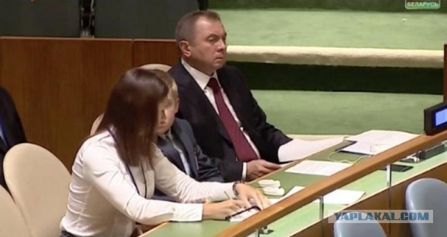 А главного-то мы вчера и не увидели.
