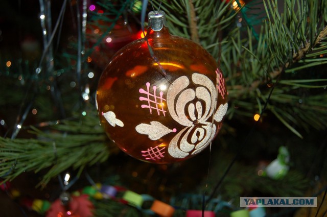 Старых елочных игрушек пост