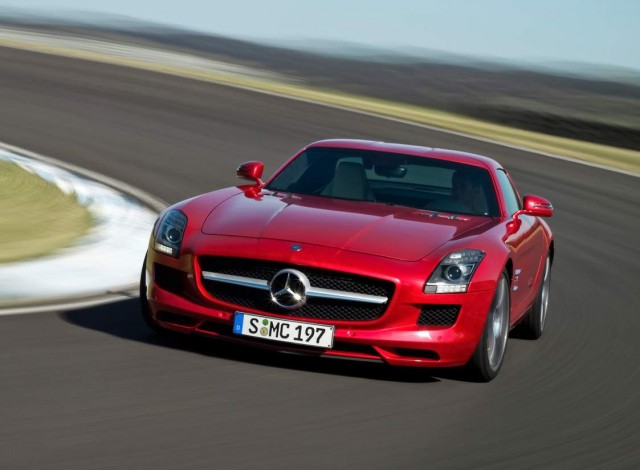 Mercedes-benz Sls Amg 2010(20 фотообоев)