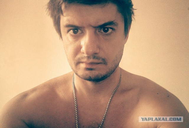 «Уважительнее надо быть, мразь»: новосибирец облил мочой коллегу, в которую был «влюблен»