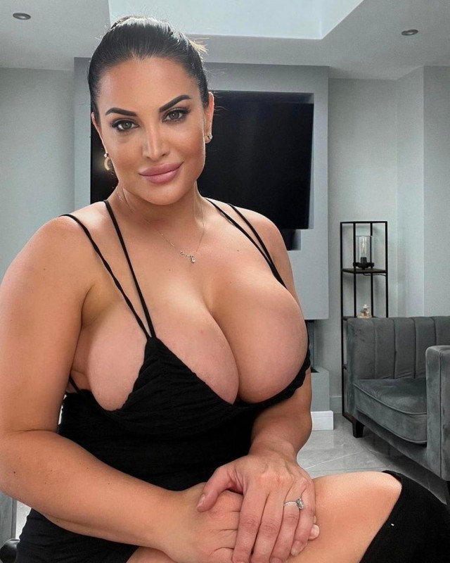 Достойные леди категории MILF