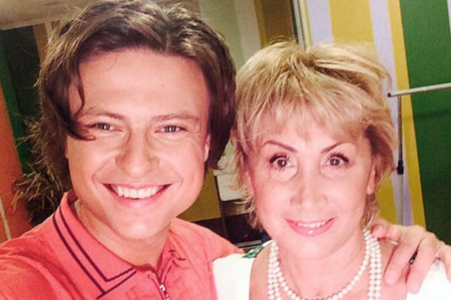 Неадекватная бурановская бабушка.