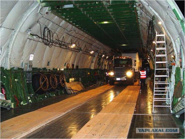 BelugaXL совершил первый полет