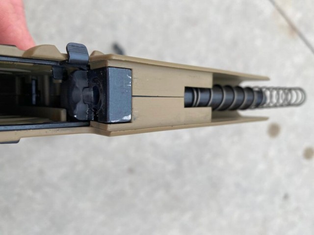 Пистолет на винтах: Kel-Tec P17