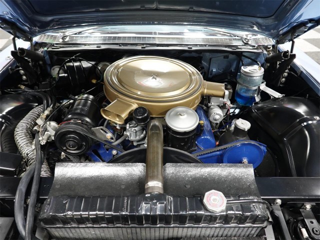 'CadMad' 1959 Cadillac Eldorado Brougham. Своеобразных автофото пост.