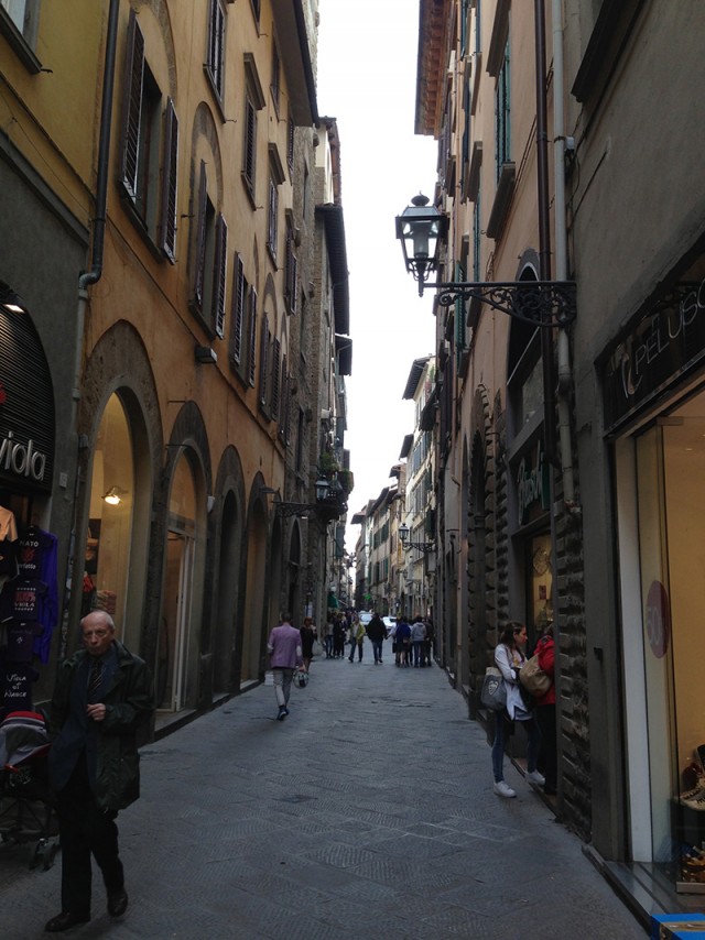 Я гонец из Пизы!