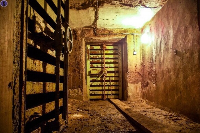 Забытое советское бомбоубежище на 1200 человек