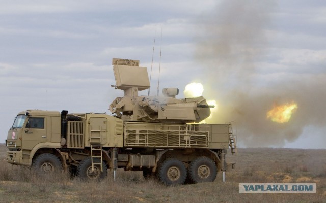 Сирийцы сбили амер. самолет и 4 ракеты "Томагавк"