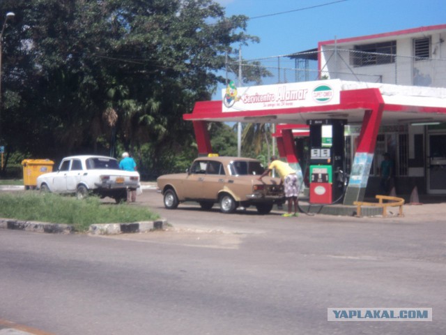 Классические авто на Кубе