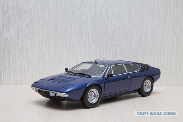 Lamborghini в масштабе 1:18