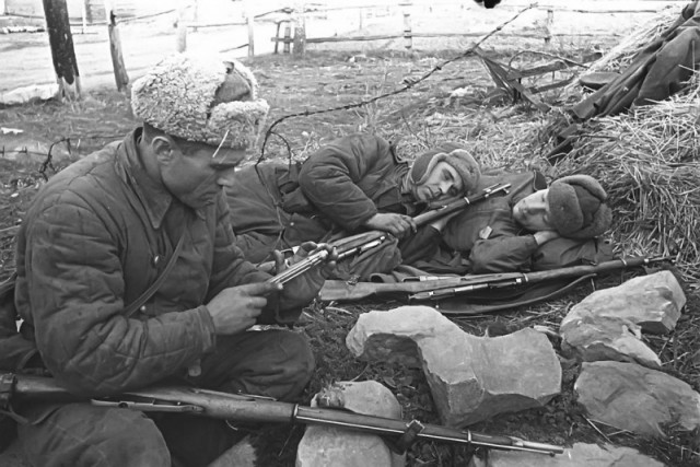 Фотографии к "Нахальному минированию" и "Лехе"