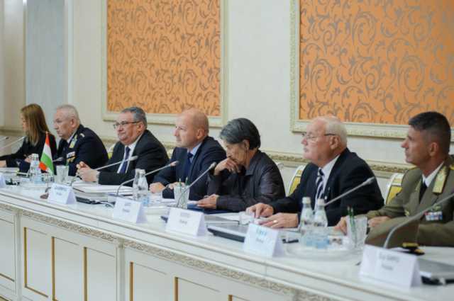 О венграх, которых под Воронежем не брали в плен.