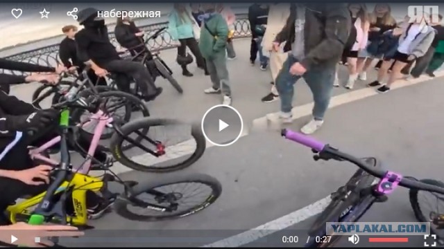 В Самаре парень преподал урок подростку