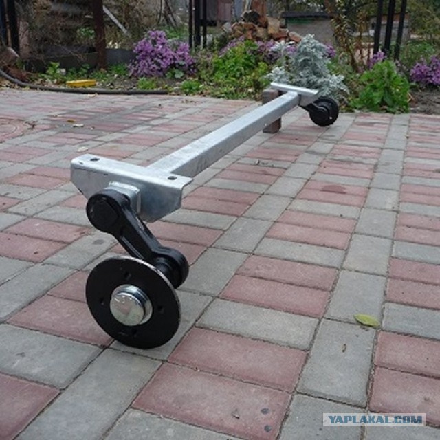 Сделал прицеп к своему работяге квадру