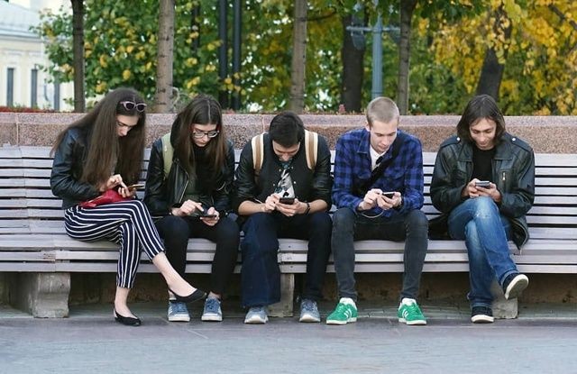 Уролог Греков: "Мужики после 20 лет не хотят ни секса, ни жениться, ни детей, не хотят продолжать свой род"